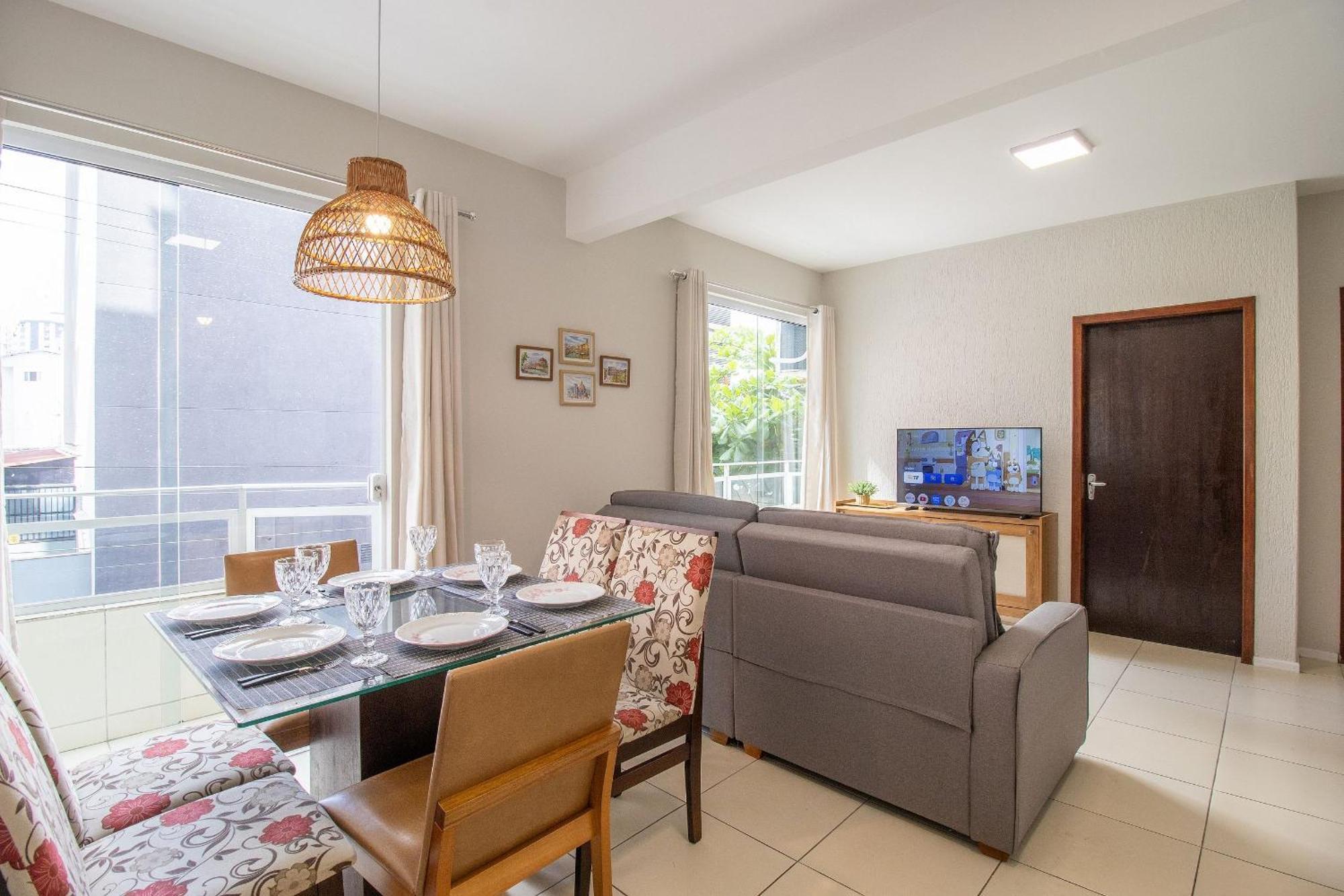 Apartamento Joa31 - 2 Dorm Climatizados, Garagem, Tv Smart