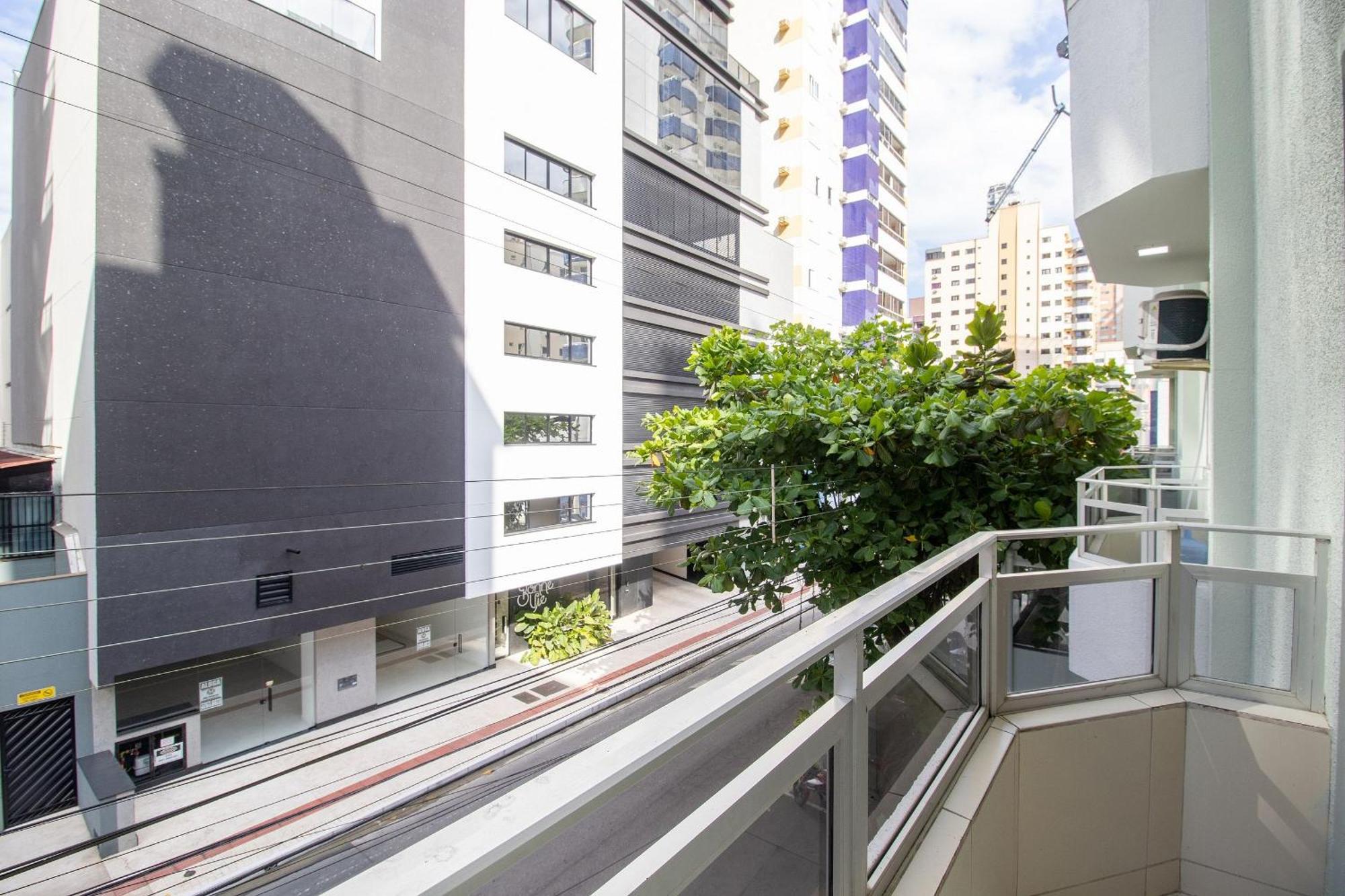 Apartamento Joa31 - 2 Dorm Climatizados, Garagem, Tv Smart *